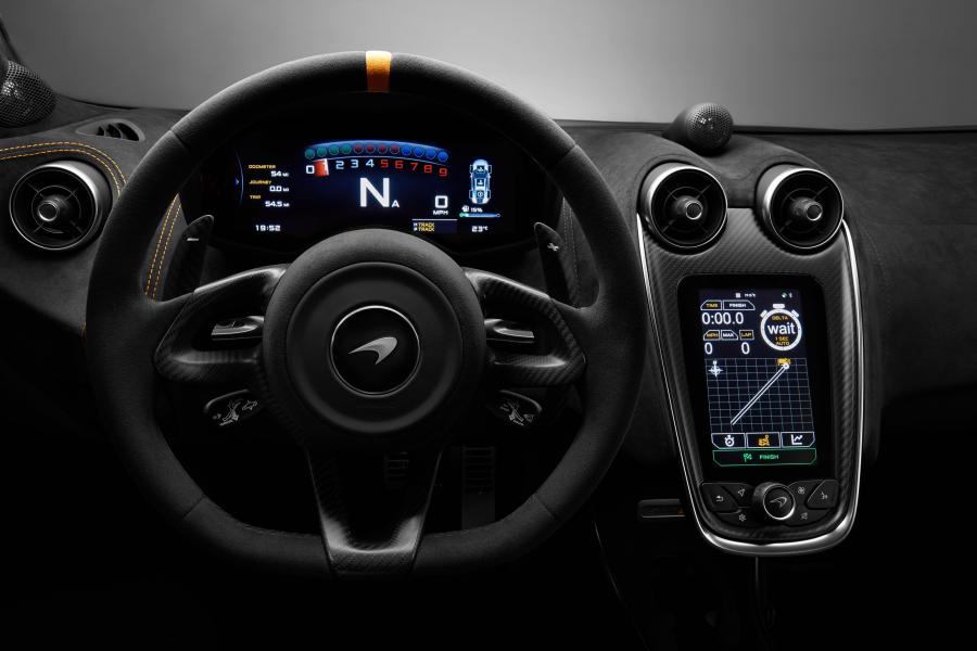 Панель приборов McLaren 600LT 2018 года  (WW) (фото 31 из 43)